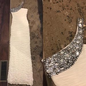 Jovani Size 8. Prom Dress. Formal Dress.